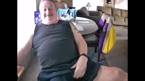 Littled83057 online show from October 5, 5:53 pm