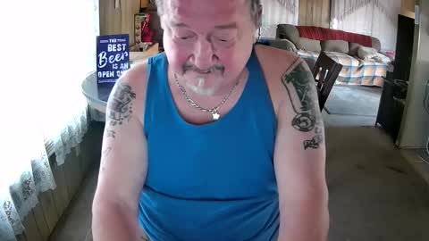 Littled83057 online show from February 1, 9:51 pm