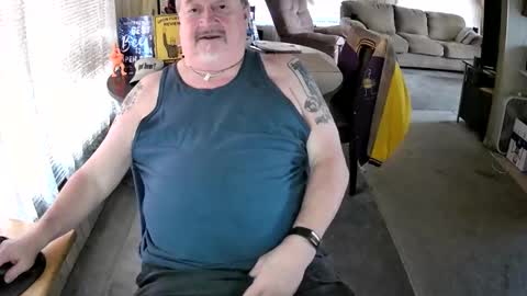 Littled83057 online show from April 24, 5:48 pm