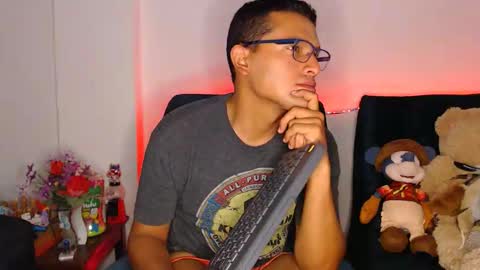 Manu online show from April 9, 5:00 am