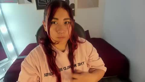 Angel  online show from January 8, 9:09 pm