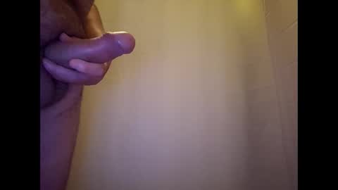 littleguyy888 online show from February 18, 1:00 pm