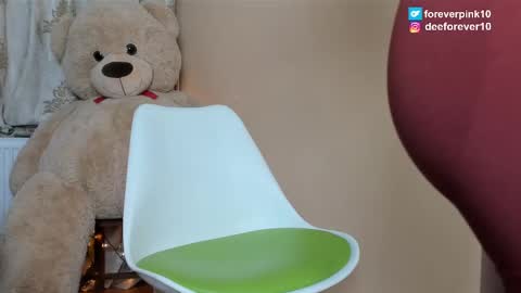 Pinky online show from March 8, 10:22 am