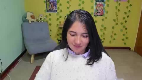 Mia  Wednesday to Sunday 730 am to 1030 am Colombian Hour D online show from November 22, 5:50 am