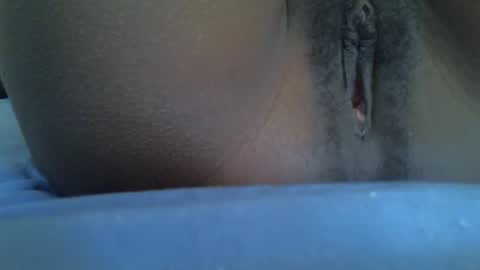 littlesandie online show from November 7, 8:39 am