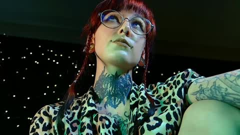 Snapshot of littlespacemouse chatting on December 24, 6:39 pm Niki  free tg channel with some photos gifs and info about streams  online show from December 24, 6:39 pm