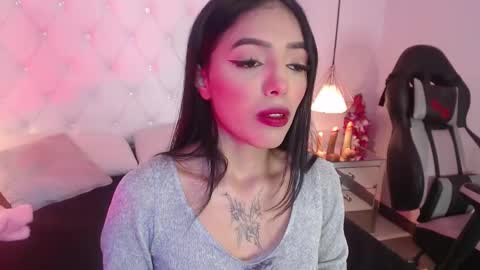 Nicky online show from January 13, 7:54 pm