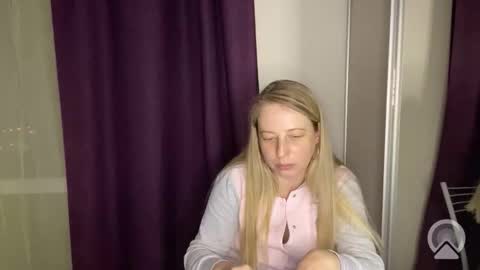 Livandria online show from June 1, 8:54 pm