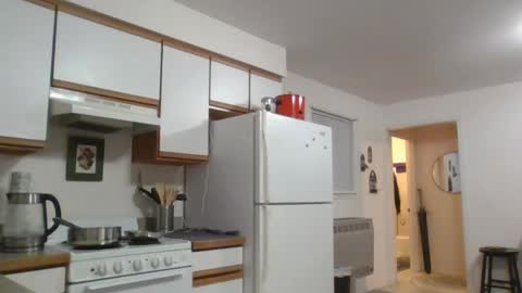 Liv Mirage online show from February 27, 2:57 am