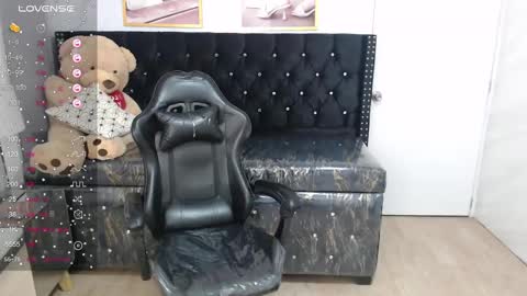 Liz online show from March 1, 9:29 am