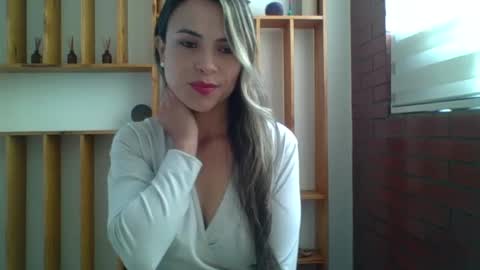 Snapshot of liz_28 chatting on October 9, 3:50 pm liz_28 online show from October 9, 3:50 pm