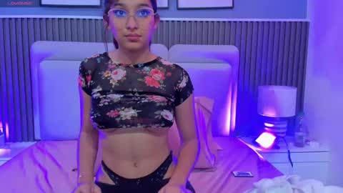 Snapshot of liz__cute chatting on October 5, 4:03 pm Lizeth online show from October 5, 4:03 pm