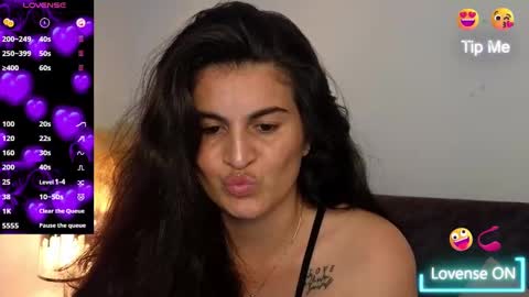 liz online show from March 1, 6:00 pm