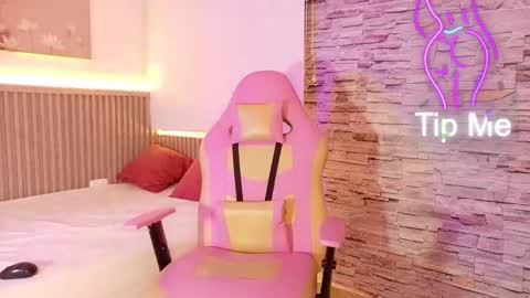 liz_monserrat online show from September 30, 7:24 pm