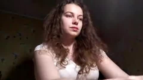 Molly online show from April 14, 5:27 pm