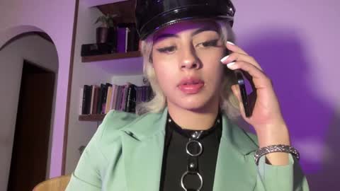 Lizeth online show from February 13, 12:46 am