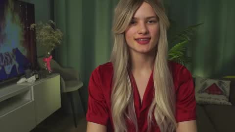 Sunnheart online show from February 19, 5:27 pm