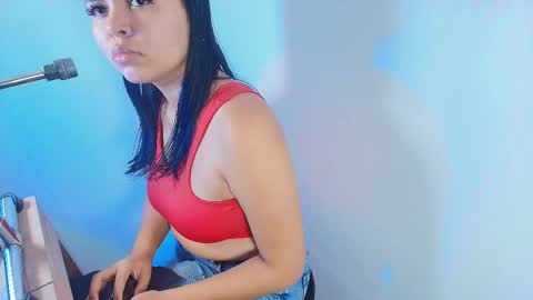 Snapshot of lizz_tender chatting on October 11, 12:10 pm Lizz  online show from October 11, 12:10 pm