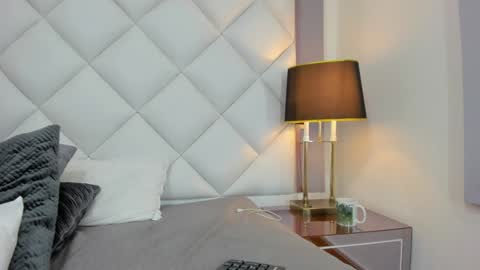  Lizzy  Axel  online show from December 20, 5:36 am