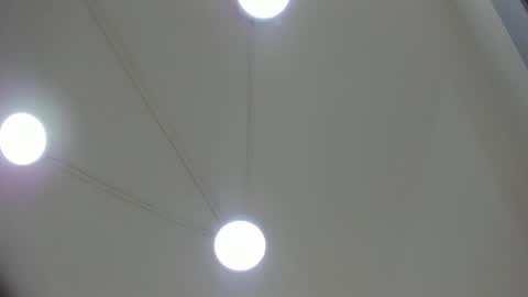  Lizzy  Axel  online show from December 21, 6:30 am