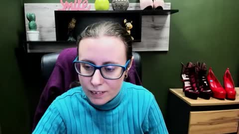 Lizzy online show from February 3, 7:35 am