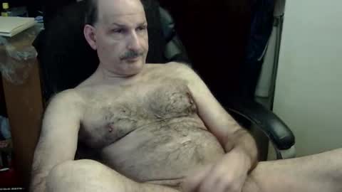 loades182025 online show from March 31, 1:39 am