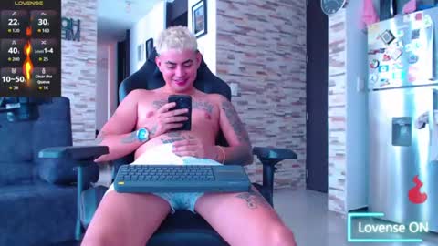 lobito_xxxl online show from August 3, 7:53 pm