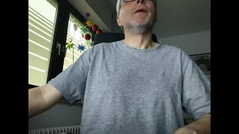 loenne1 online show from February 14, 3:48 pm