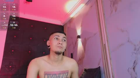 logan_and_rachel online show from April 8, 11:24 am