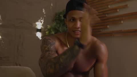 logan_varela online show from October 16, 11:03 pm