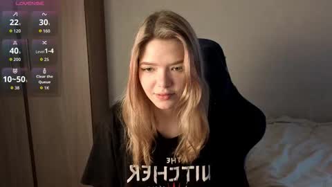 Logan and Katana online show from October 29, 11:45 am