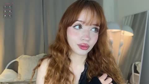 loiibambix online show from April 18, 8:53 pm