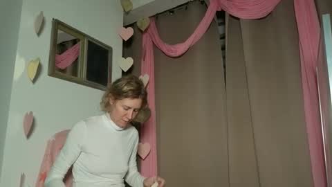 lola_belgium online show from February 27, 5:16 pm