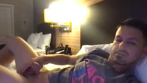 cumsquatterz online show from February 21, 4:59 am