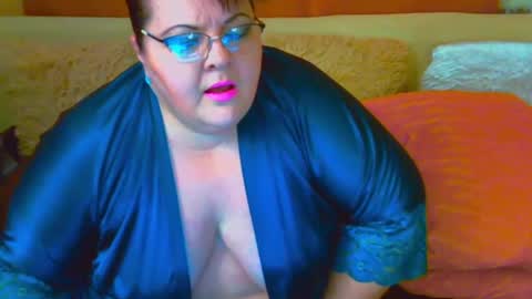 lolalove999 online show from February 26, 10:58 pm