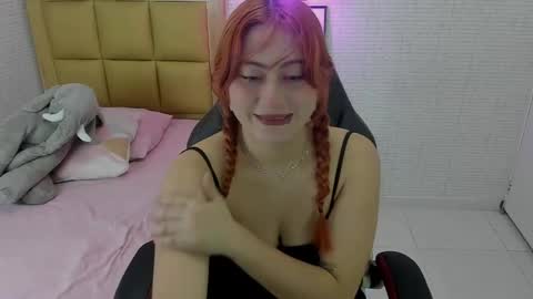 LOLA online show from March 11, 3:14 am