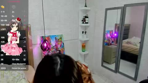 LOLA online show from September 11, 3:08 am