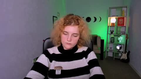 lolli_popsi online show from December 4, 1:44 pm