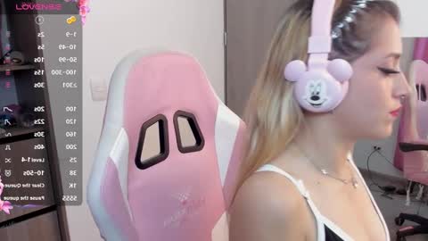 Lolly  online show from February 6, 2:33 am