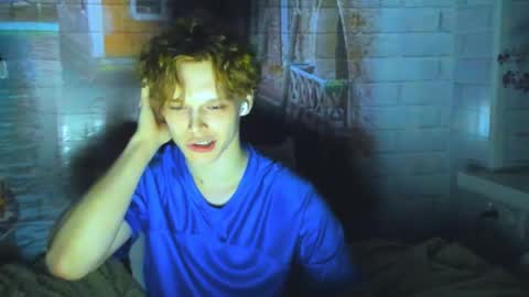 Nelis online show from April 18, 9:48 pm