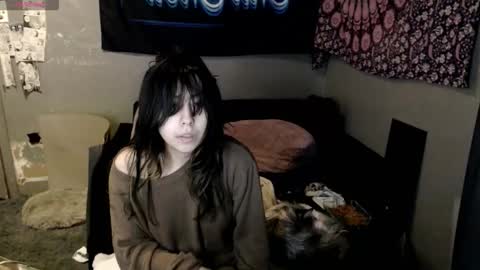 londonray online show from October 17, 7:01 am