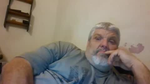 lonelytech72 online show from December 1, 3:26 am