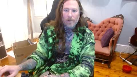longhair online show from November 5, 6:32 pm