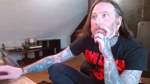 longhair online show from March 9, 10:19 pm