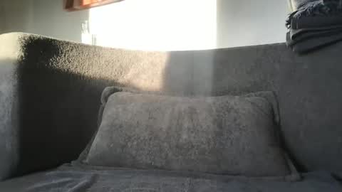 lookerhaven online show from April 21, 1:42 am