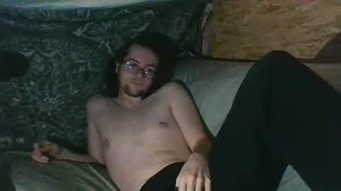 LoonerAngel online show from February 7, 11:01 am