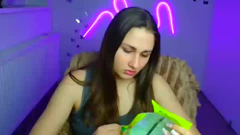 Lora online show from March 13, 6:49 am