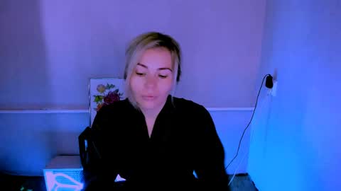 Lora online show from May 26, 2:50 am