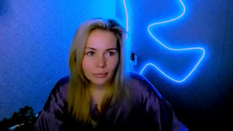 Lora online show from February 18, 3:17 am