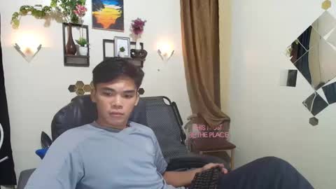 lord_hotasian online show from February 27, 1:15 pm